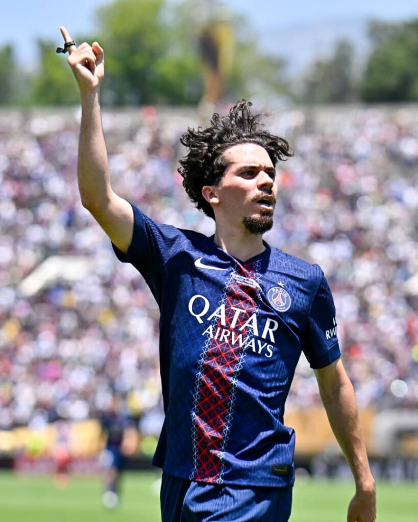 AFRIZUM SPORTS https://afrizum.com/wp-content/uploads/2025/06/whatsapp_image_2025-06-15_at_23.02_37_1_-47726.jpg