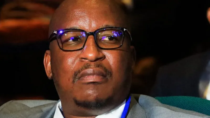 minisitiri yasuye ahabereye iraswa