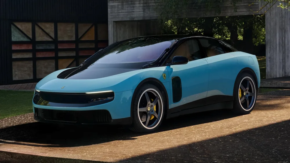 Ferrari Luce