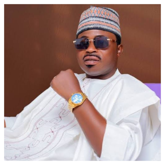 Okiki Adesina wo muri Nigeria